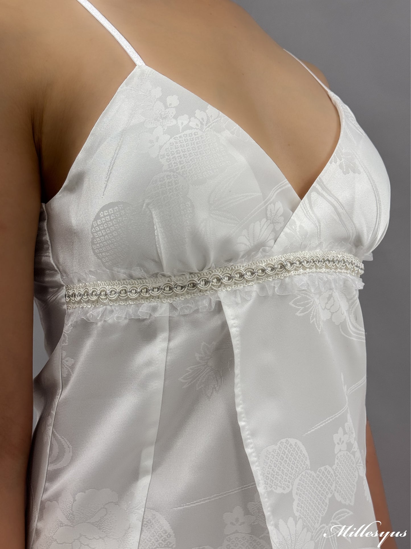NAGI Aura All White – 壱（1）