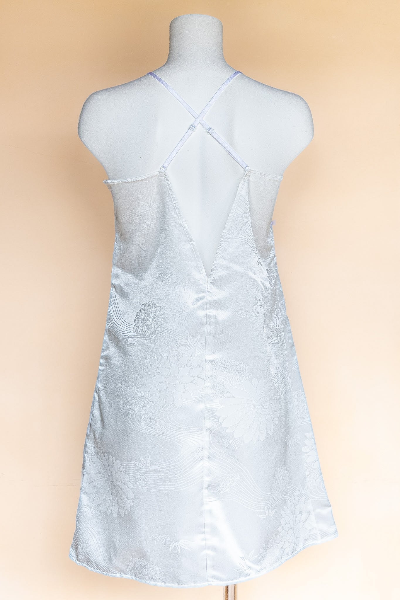 NAGI Aura All White – 伍（5）