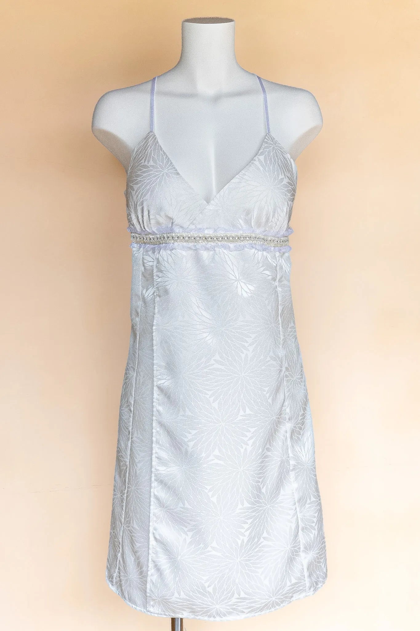 NAGI Aura All White – 漆（7）